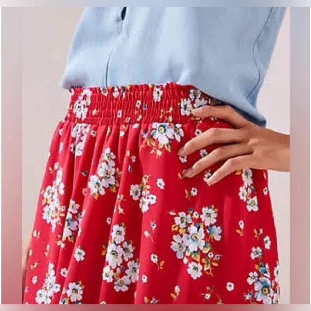 LOFT Red Floral Midi Skirt - Picture 3 of 13